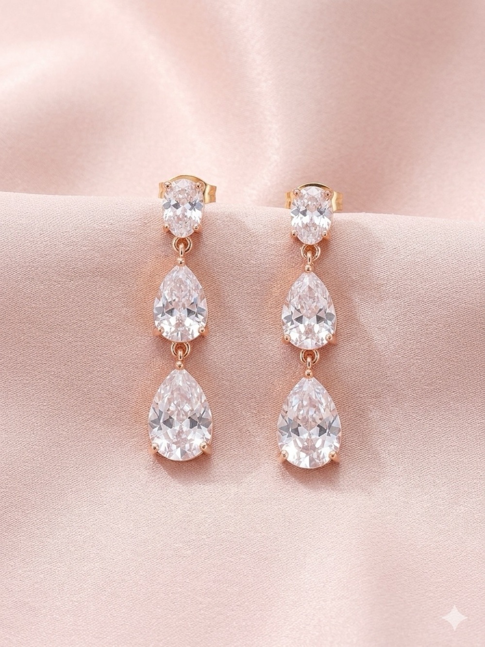 Title:Veilixe Luxe Sparkle Cubic Zirconia Tear Drop Dangle Earrings NIB